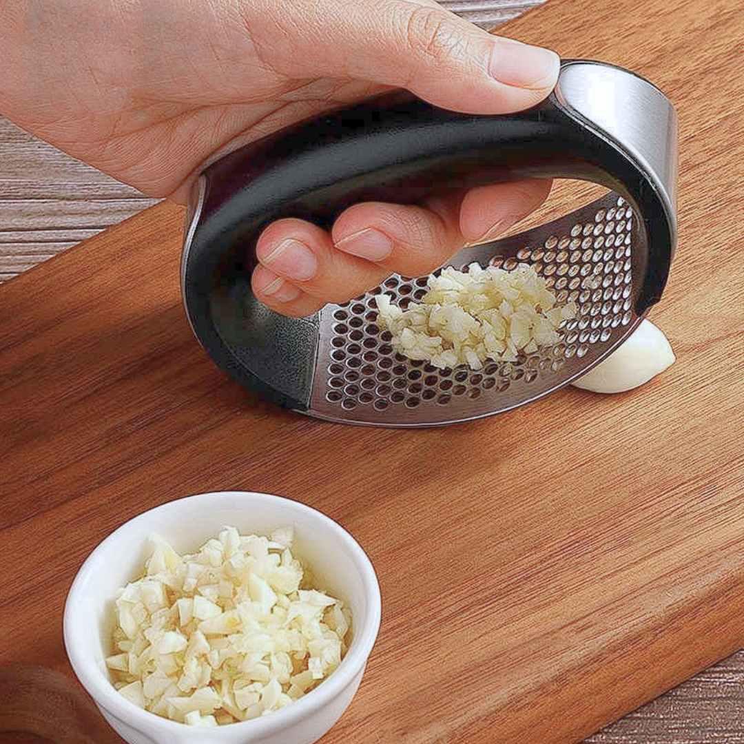 PICADOR DE AJO
